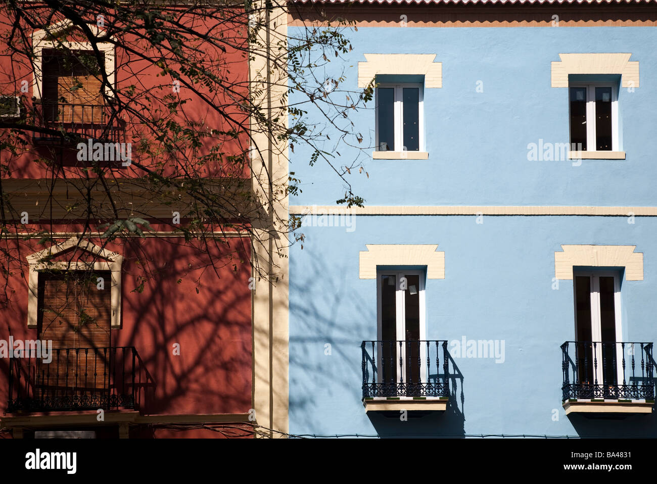 Bunte Gebäude in der Stadt Zentrum von Sevilla autonomen Gemeinschaft Andalusien Südspanien Stockfoto