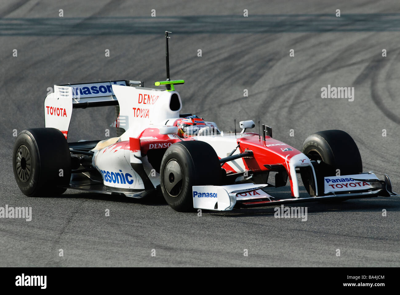 Timo GLOCK im Toyota TF109 Rennwagen während der Formel1 Tests Sitzungen im März 2009 Stockfoto