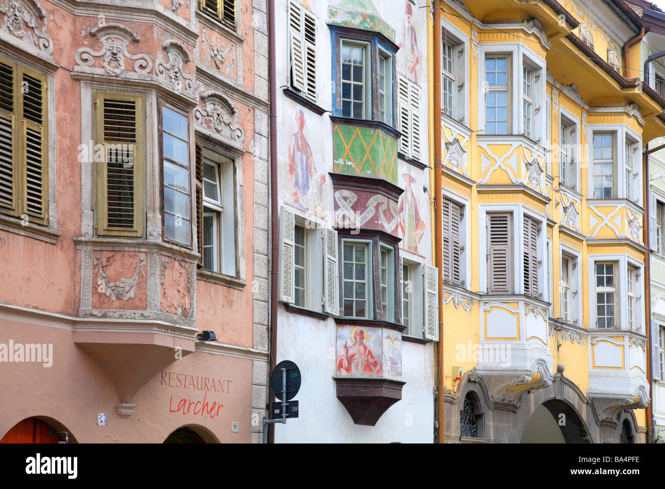 bemalten Häuser in der alten Stadt Bozen Bolzano Trentino Italien Stockfoto