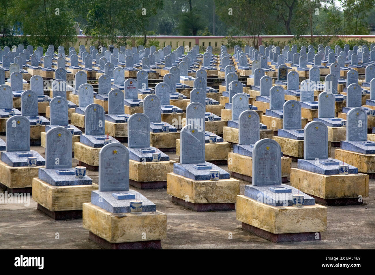 Truong Son Friedhof für nordvietnamesischen Soldaten in der Nähe von Quang Tri Vietnam Stockfoto