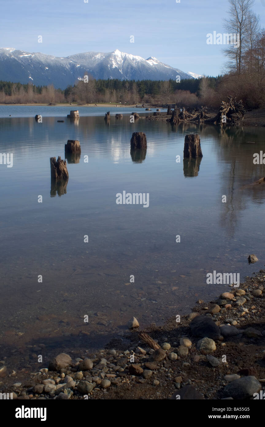 Rattle Snake Ridge hinter Klapperschlange Lake Washington Cedar Falls Road Stockfoto