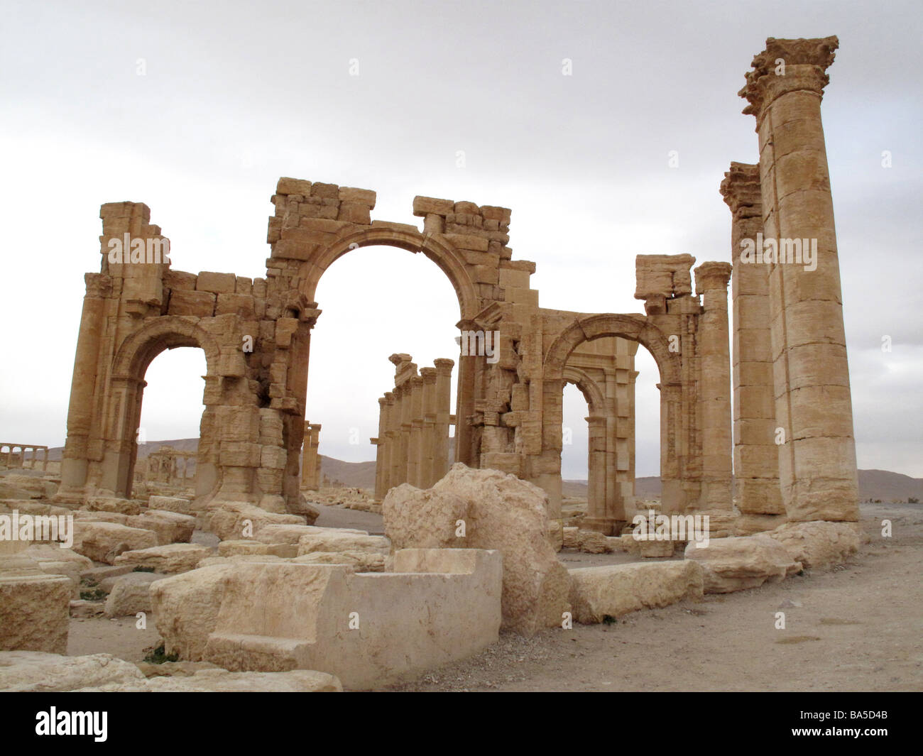 Ruinen der antiken römischen Stadt in Palmyra Syrien Ruinas De La Antigua Ciudad Romana de Palmira SIRIA Stockfoto