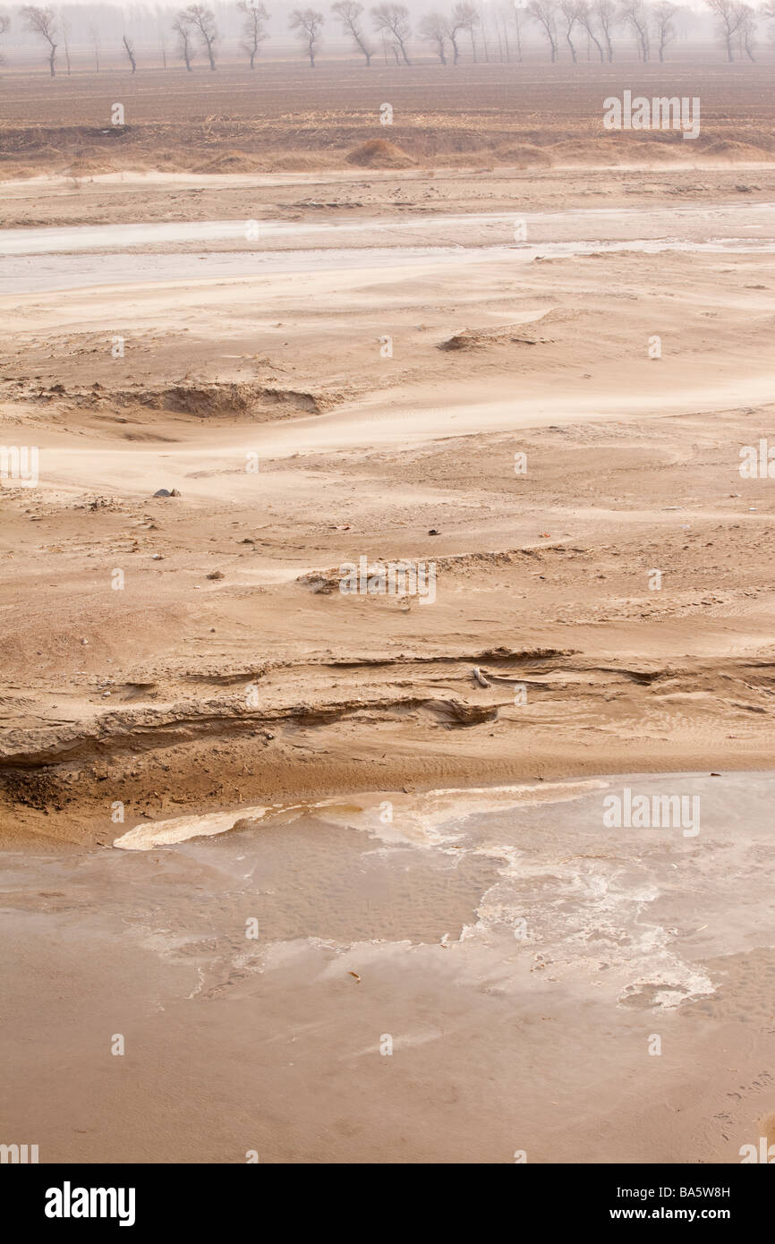 Niedrige Flusspegel aufgrund des Klimawandels ändern induzierte Trockenheit in der Provinz Heilongjiang, Nordchina Stockfoto