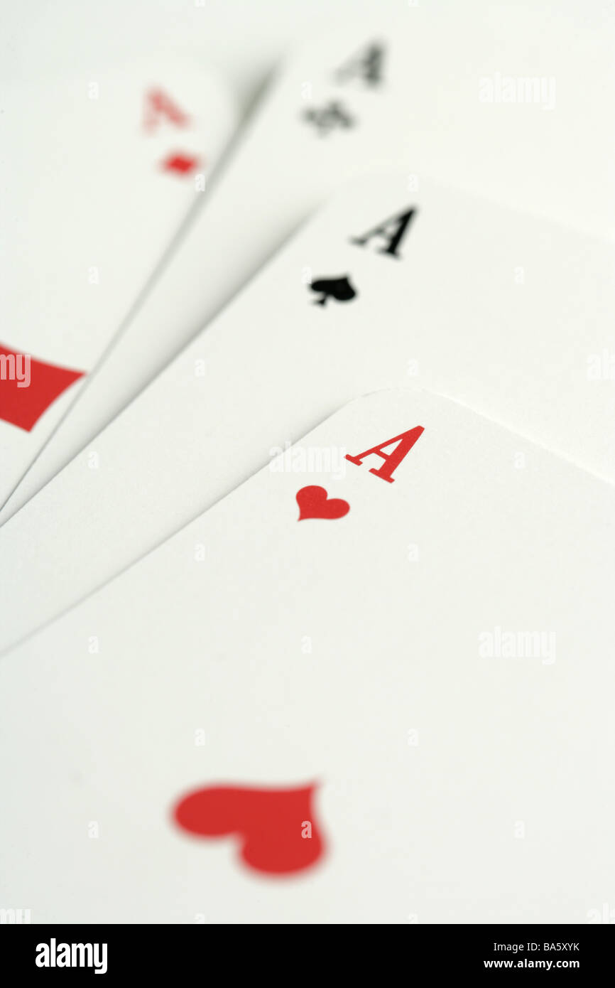 Spielkarten-Asse detail Karten der Serie vier Herz Pik Kreuz Quadrat Symbol Spielkarte Spiel Glücksspiel Poker-Poker-Karten Trumpf Stockfoto