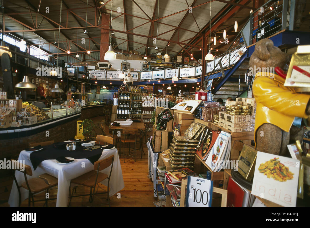 Südafrika Provinz Westkap Knysna Waterfront Delikatessen-Läden Restaurant 34 ° Süd "Afrika Kap-Provinz Küste Wirtschaft Stockfoto