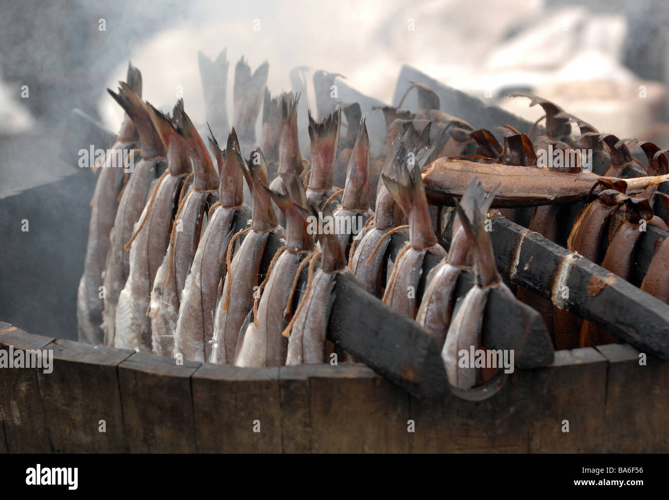 Arbroath Smokies zum Verkauf an einen Bauernmarkt in Schottland Stockfoto