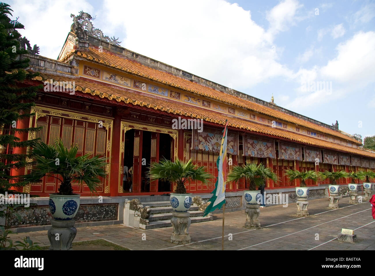 Der Imperial-Tempel in der kaiserlichen Zitadelle von Hue, Vietnam Stockfoto