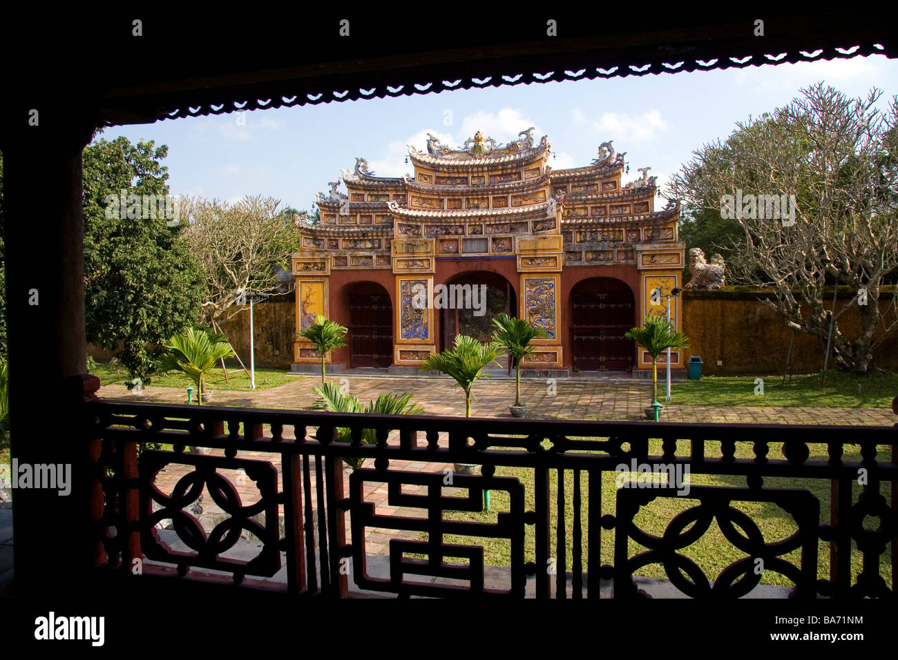 Hien Nhan Tor in der kaiserlichen Zitadelle von Hue, Vietnam Stockfoto