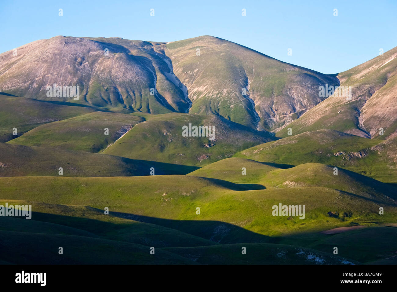 Monti Sibillini Nationalpark in der Nähe von Castelluccio, Umbrien, Italien Stockfoto