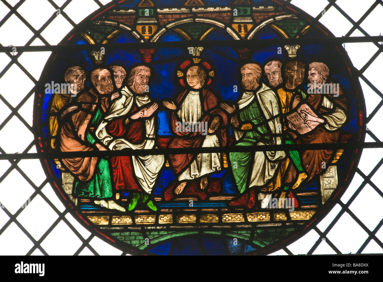 KATHEDRALE VON CANTERBURY KENT BUNTGLASFENSTER Stockfoto