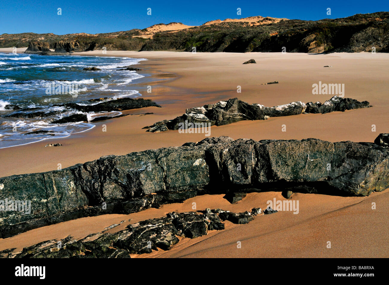 Strand Praia de Almograve im Naturpark Costa Vicentina und Südwest Alentejo Stockfoto