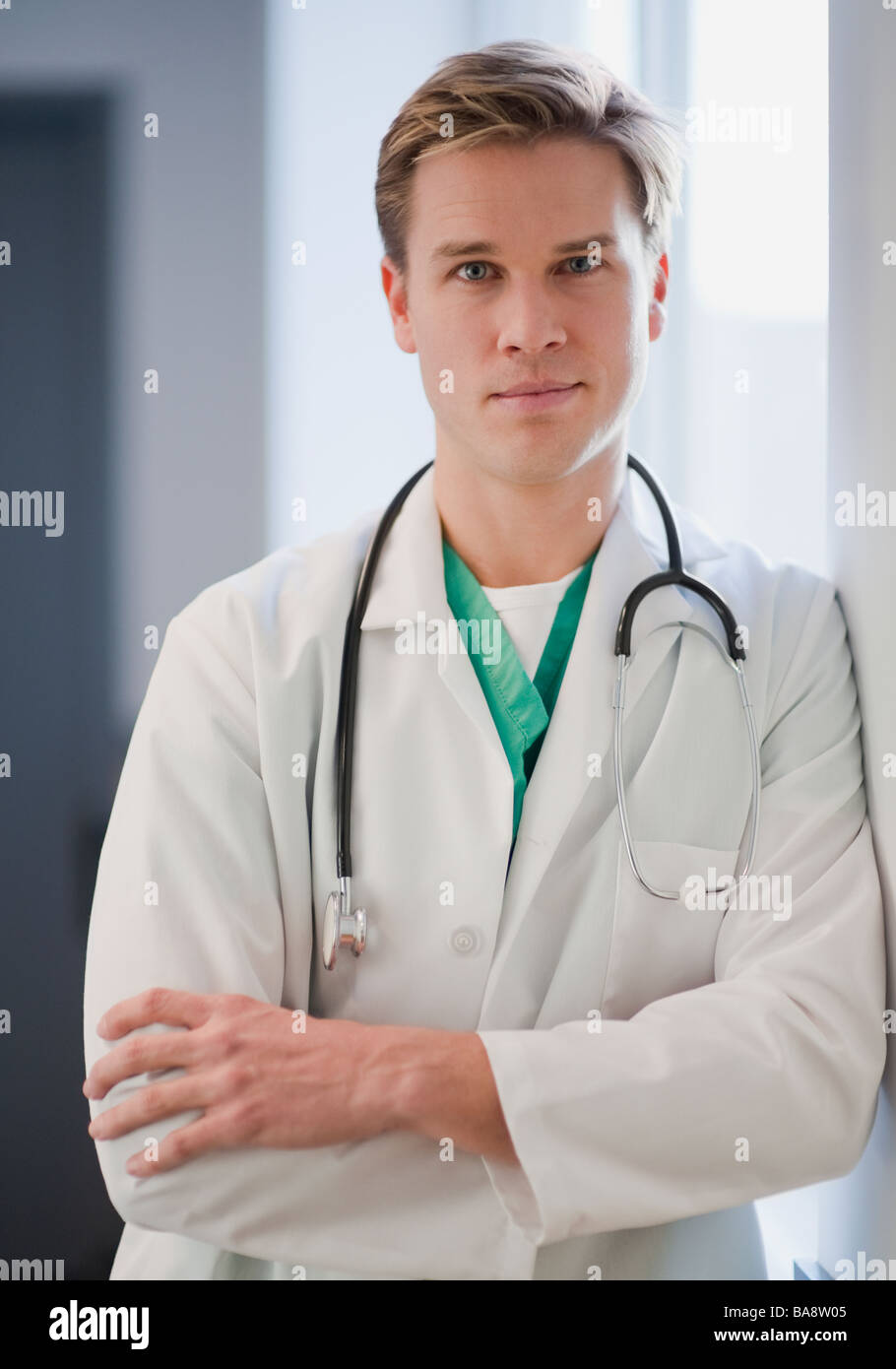 Porträt von männlichen Arzt Stockfoto