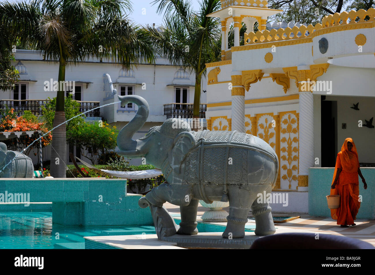 Der Pool im Udai Bilas Palace Heritage Hotel in Dungarpur Rajasthan Indien Stockfoto