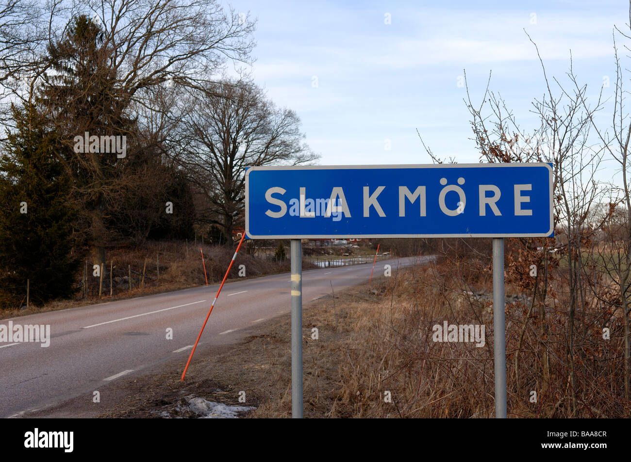 Ein Schild von einem Countryroad, Schweden. Stockfoto