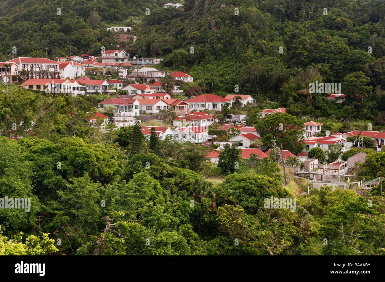 Windwardside die zweitgrößte Siedlung auf der Insel Saba auf den niederländischen Antillen Stockfoto