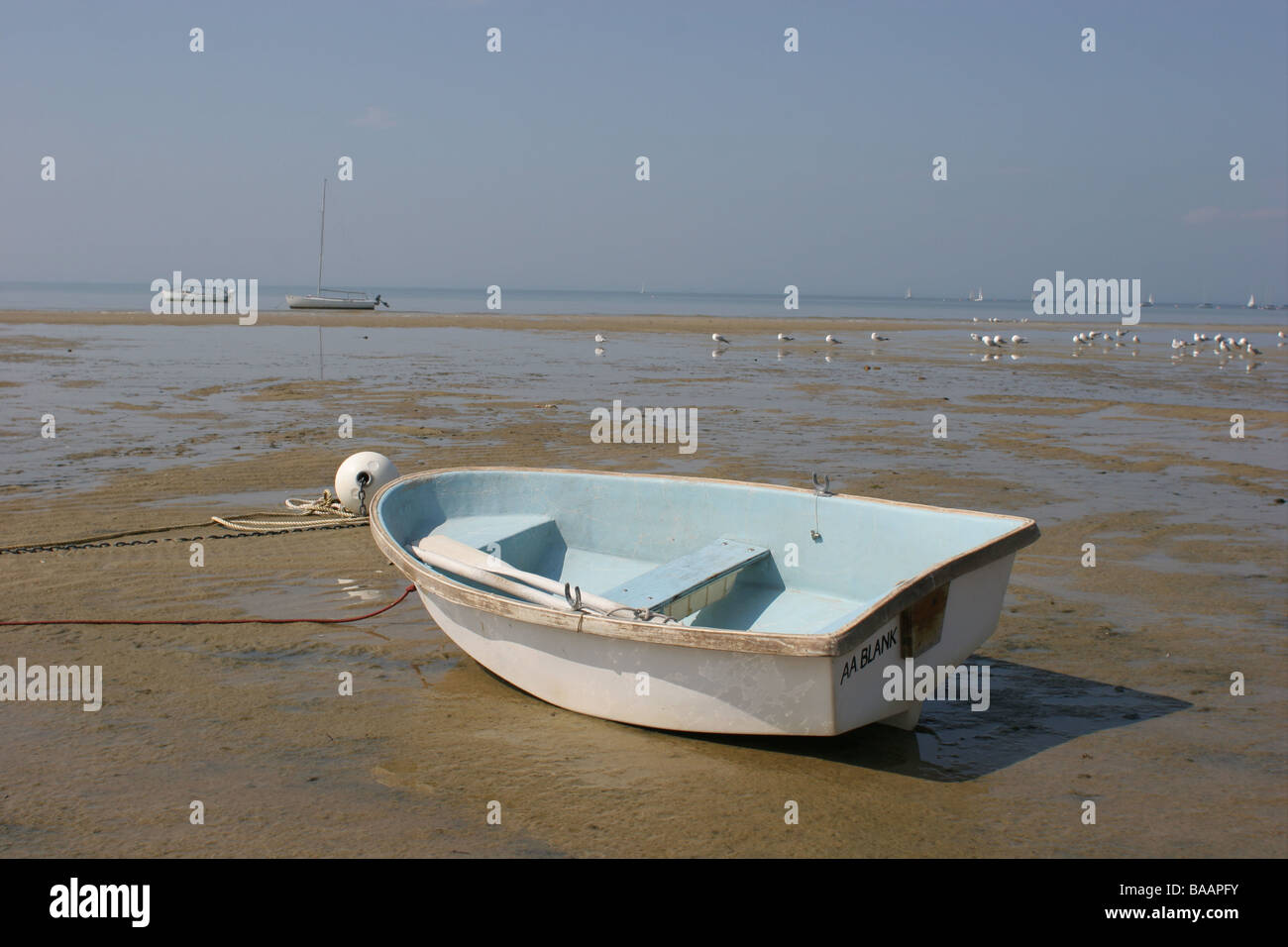 Boot bei Ebbe Cape Cod Massachusetts Stockfoto