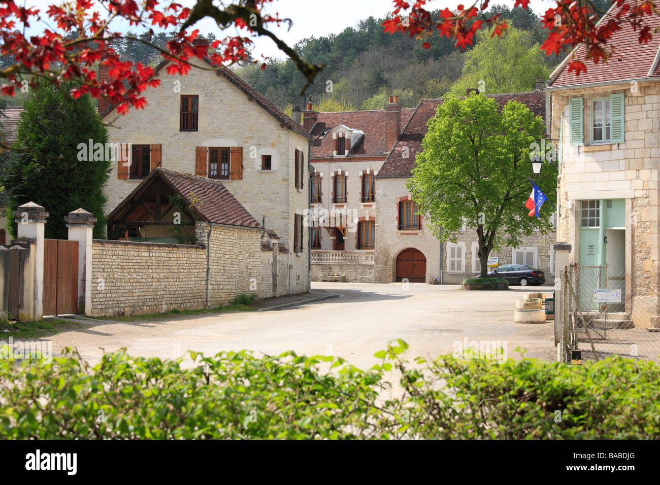 Französisches Dorf von Bessy Sur Cure Yonne, Burgund, Frankreich. Stockfoto