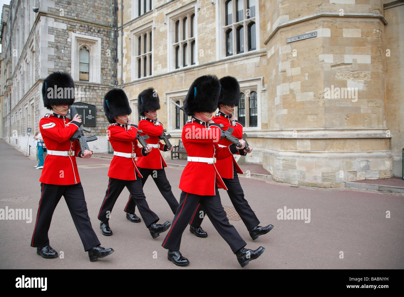 Wechsel der Wache, Schloss Windsor, Windsor, Großbritannien Stockfoto