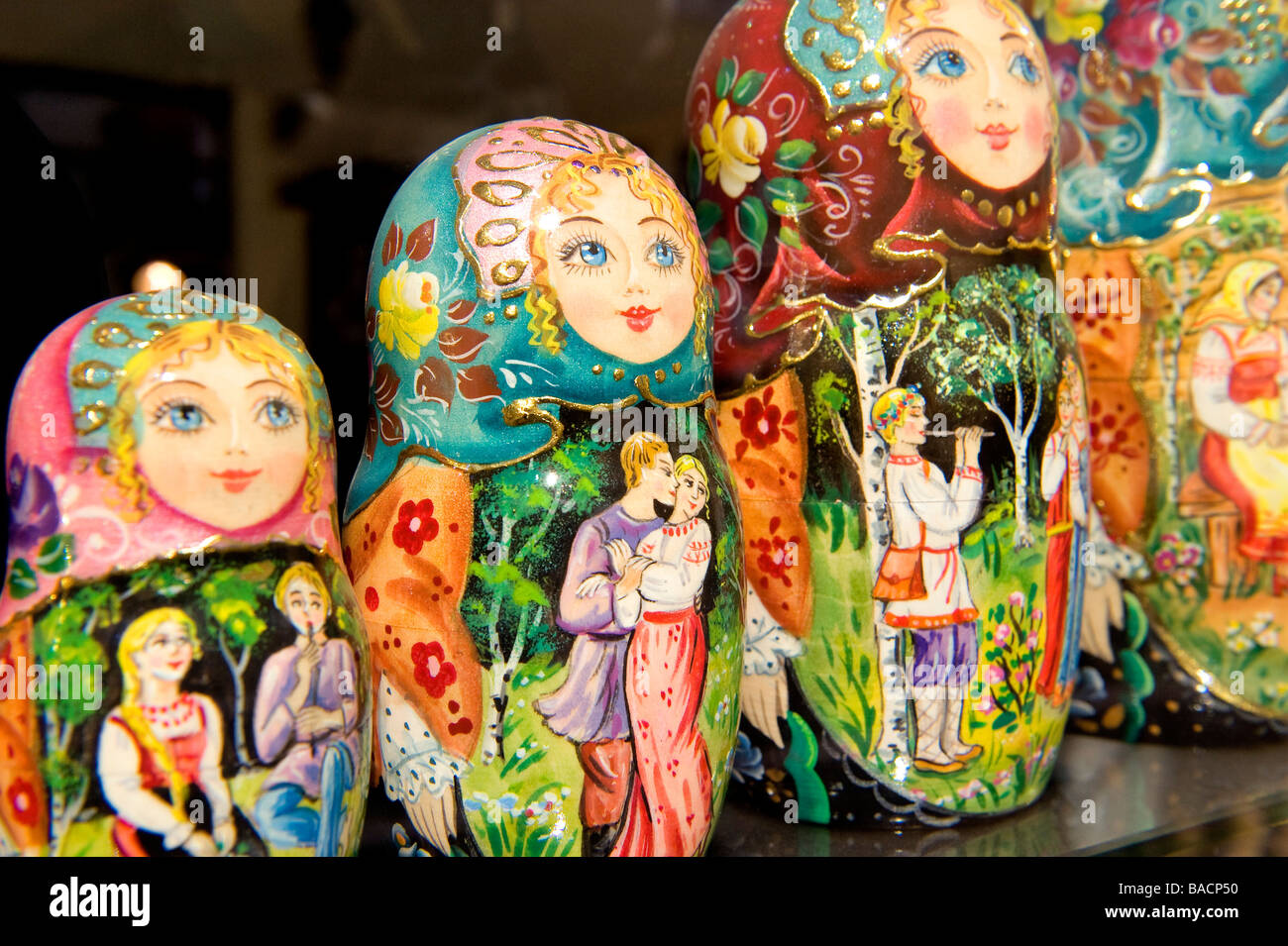 Litauen (Baltikum), Vilnius, Russsian Puppen in einen