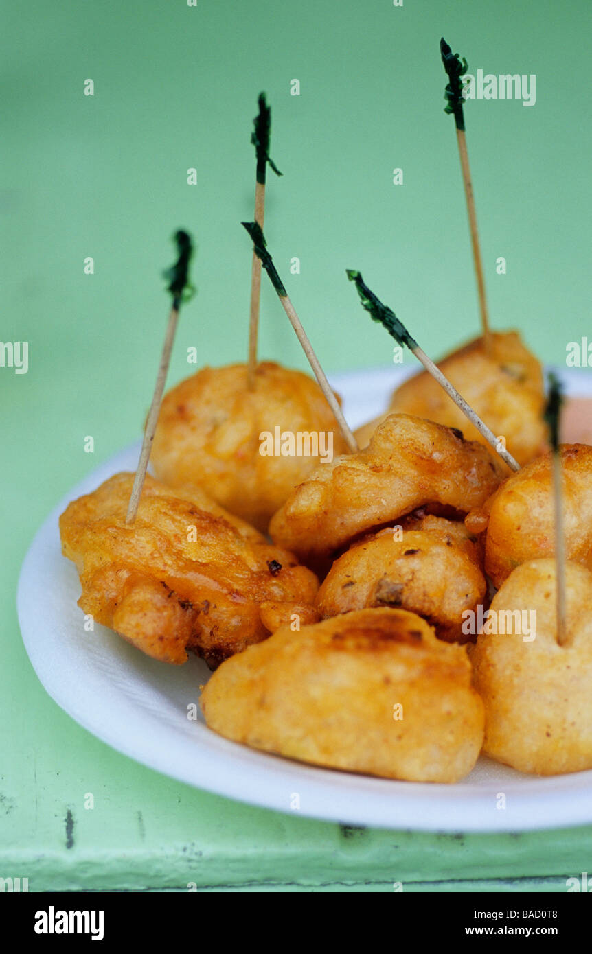 Bahamas, New Providence und Nassau, Paradise Island Lambi Conch Fritters, berühmte kulinarische Gericht der Bahamas-Insel in einem Stockfoto