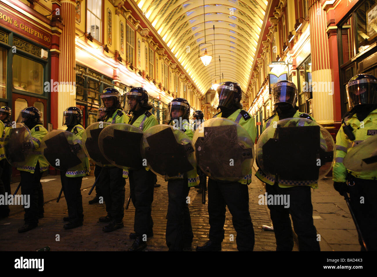 Polizei Wache Leadenhall Market während der g20-Proteste Stockfoto