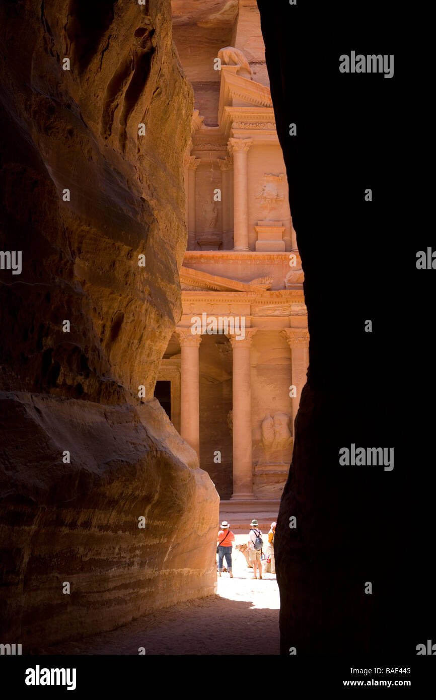 El Khazneh, die Schatzkammer, das berühmteste Bauwerk in der antiken Stadt Petra, Jordanien Stockfoto
