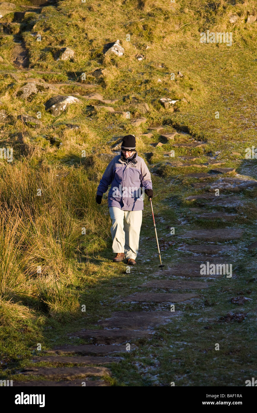Wanderer auf Hadrian Wall Northumberland England Stockfoto