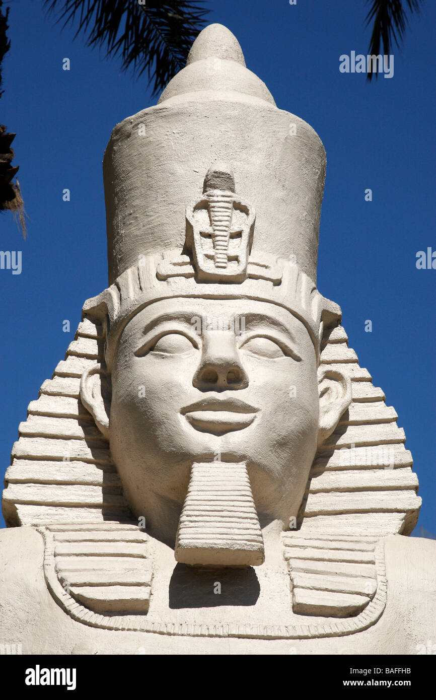 Replik der Statue von Ramses II Stockfoto