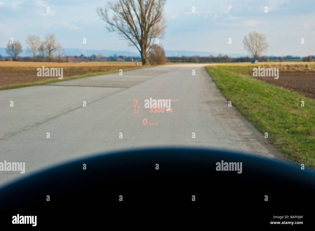 Head up display auto -Fotos und -Bildmaterial in hoher Auflösung – Alamy