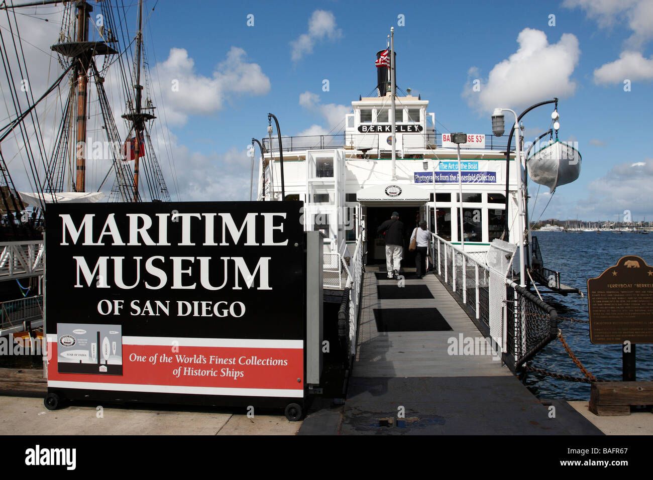 Eintritt in das maritime Museum auf der Embarcadero Harbor Drive Embarcadero San Diego Kalifornien usa Stockfoto