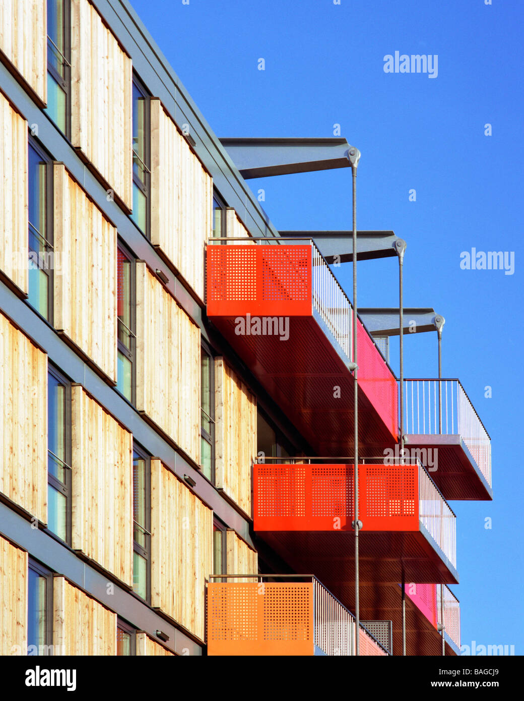 Adelaide Wharf, London, Vereinigtes Königreich, Ahmm (Allford Hall Monaghan Morris Llp), Adelaide wharf Detail Balkon Design. Stockfoto