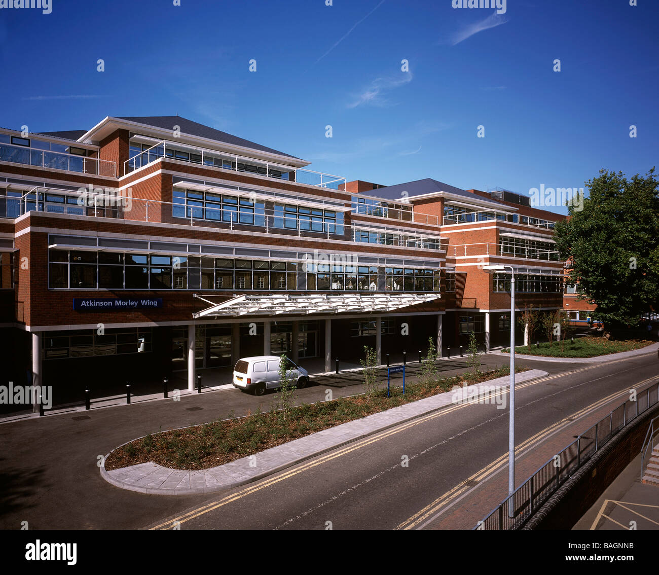 Atkinson Morley Wing - St Georges Hospital, London, Vereinigtes Königreich, Broadway Malyan Atkinson Morley Flügel - St Georges Krankenhaus Stockfoto