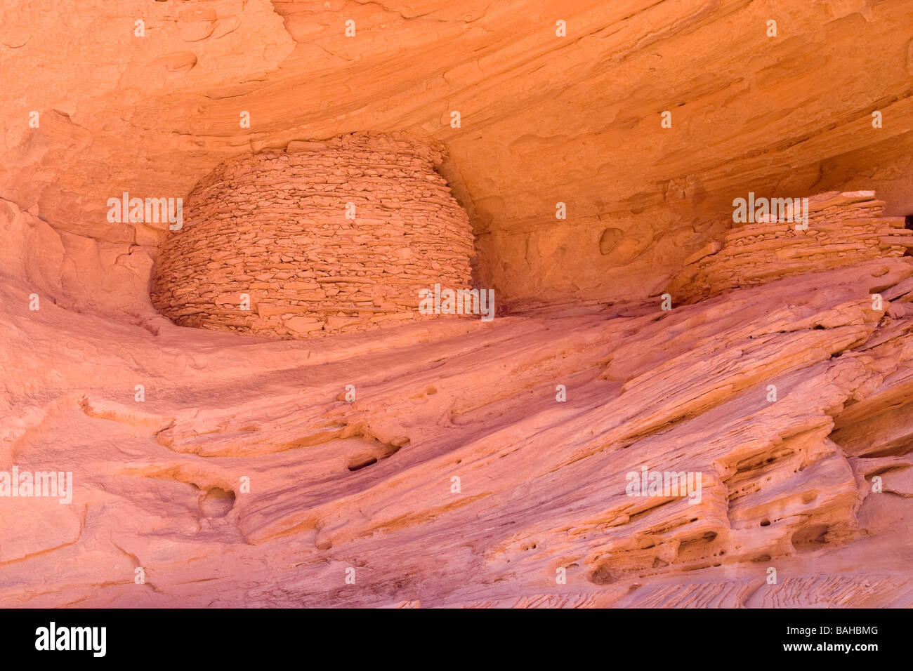 Felsformationen aus Sandstein in der Wüste von Utah-Arizona Stockfoto