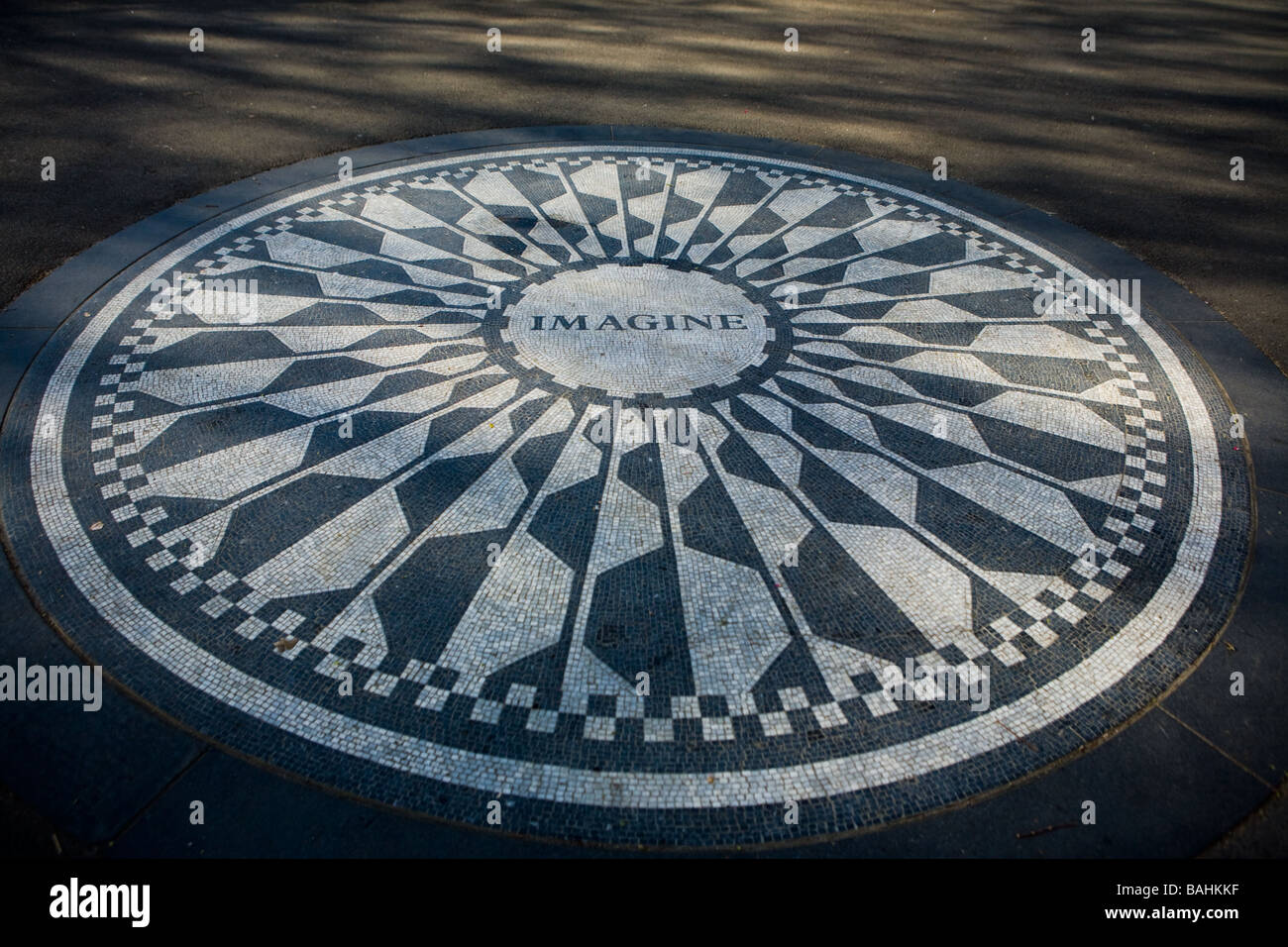 John Lennon vorstellen Tribut-Gedenkschrein Central Park New York City Stockfoto