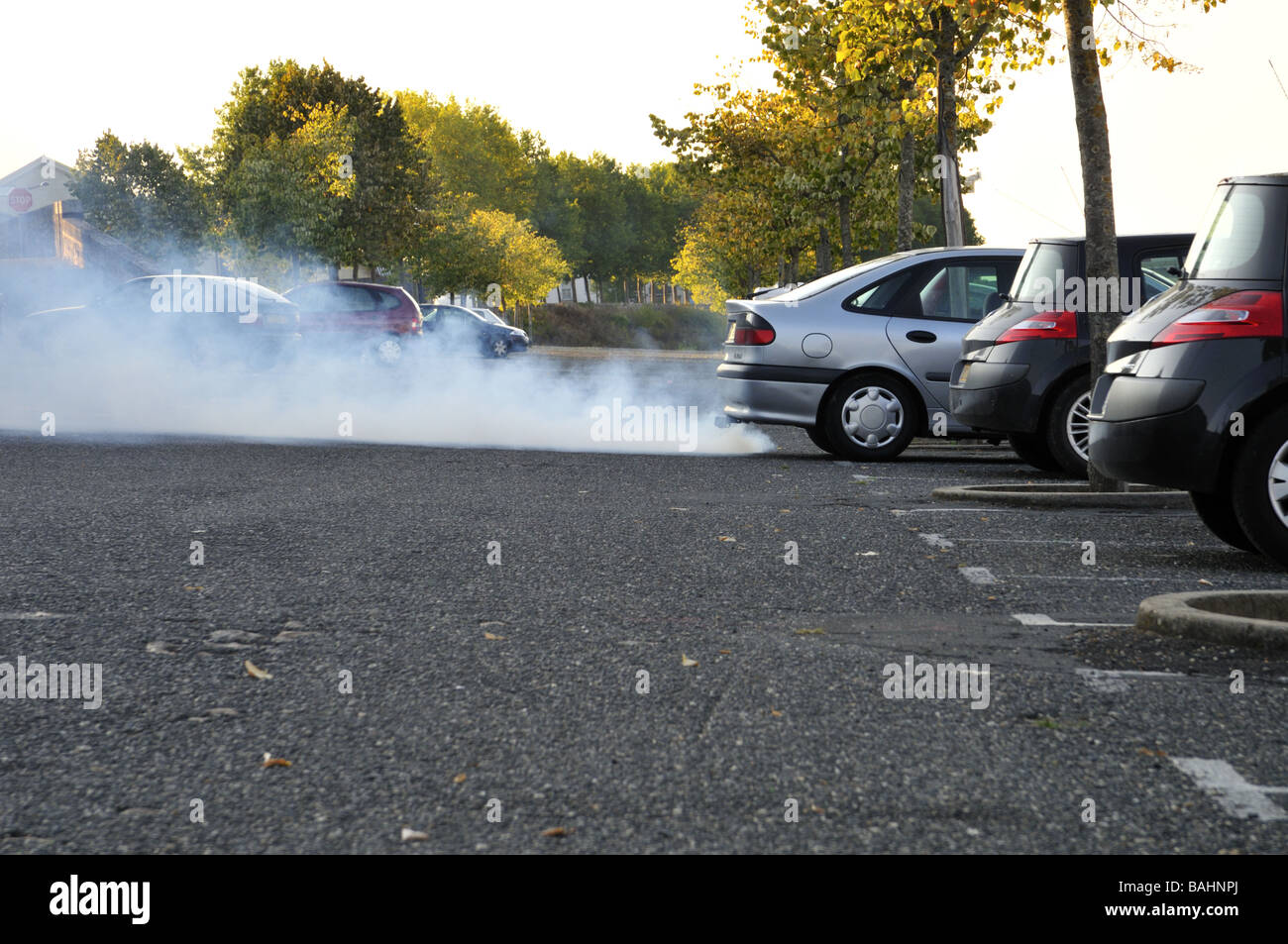 Abgase verschmutzen -Fotos und -Bildmaterial in hoher Auflösung – Alamy