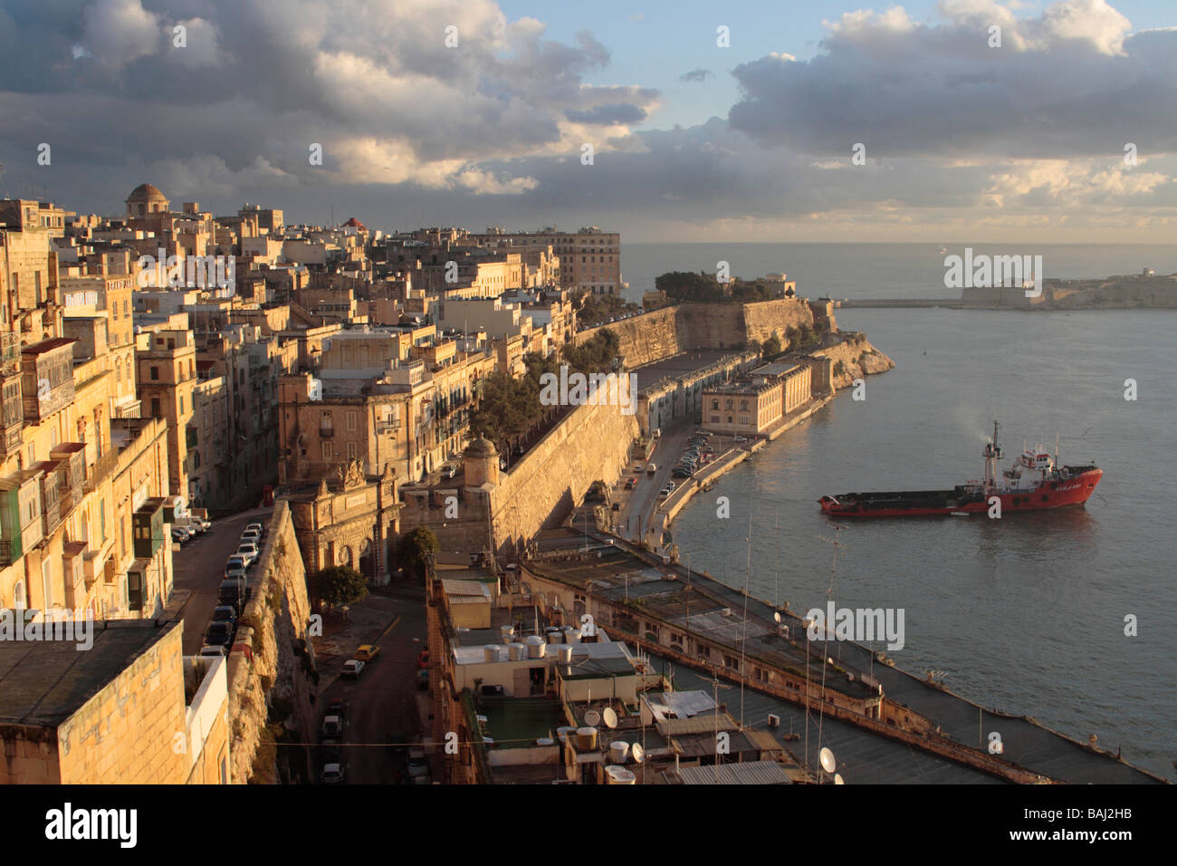 Valletta, Malta, in der Dämmerung Stockfoto