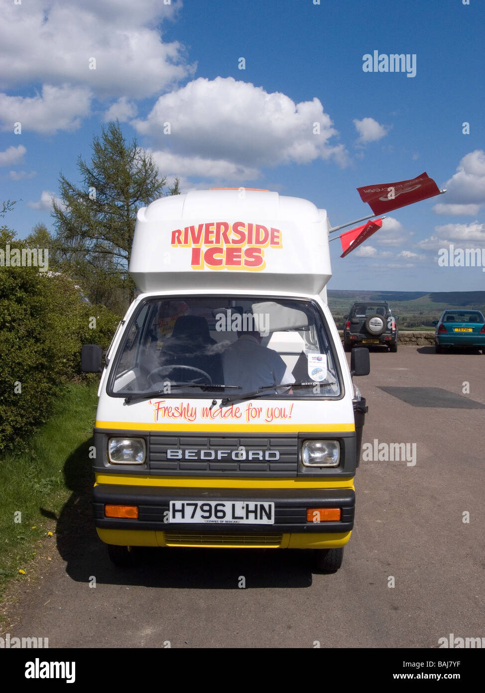 Einen kleinen Eiswagen an einem sonnigen Tag Stockfoto