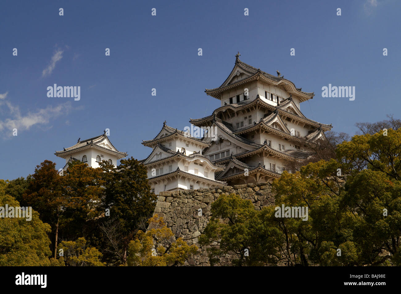 Himeji-Jo ist die prächtigste Burg in Japan und sein Name bedeutet auf Japanisch als "Shirasagi" oder "Weißer Reiher". Stockfoto