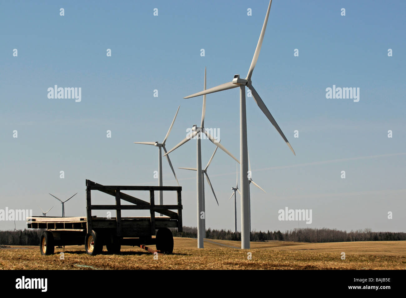 Windkraftanlagen in Maple Ridge Windpark in oberen Staat New York auf Schlepper Plateau, Hügel. Stockfoto