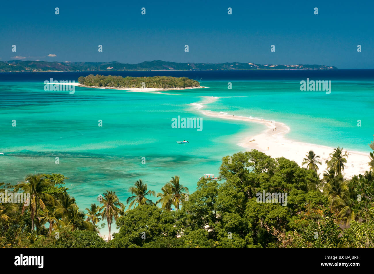 Kleine Insel im Meer in der Nähe von Nosy Iranja-Madagaskar-Afrika Stockfoto