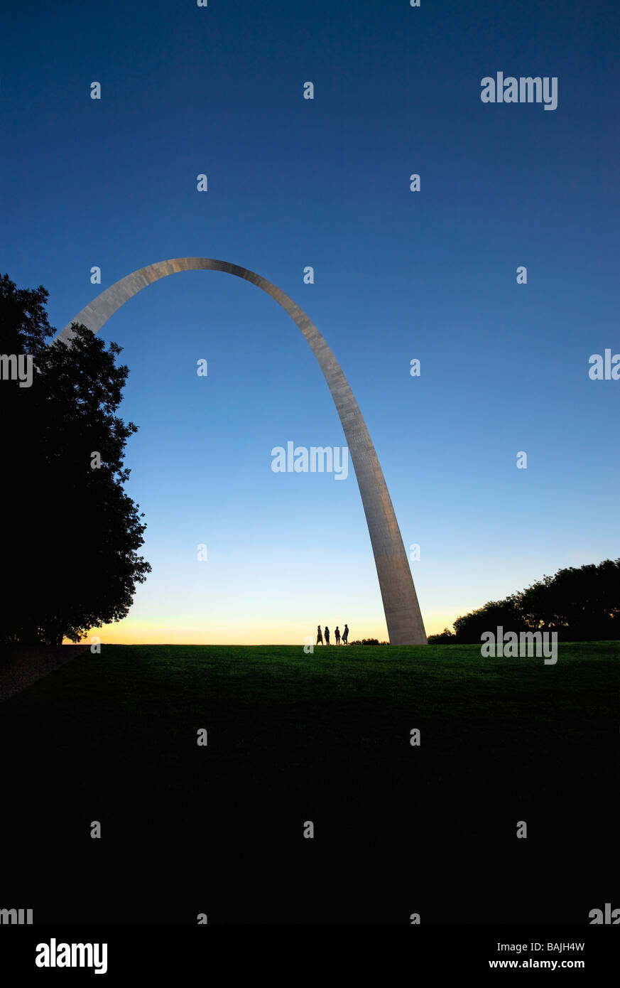 Moderne Bogen Skulptur in St. Louis, Missouri Stockfoto