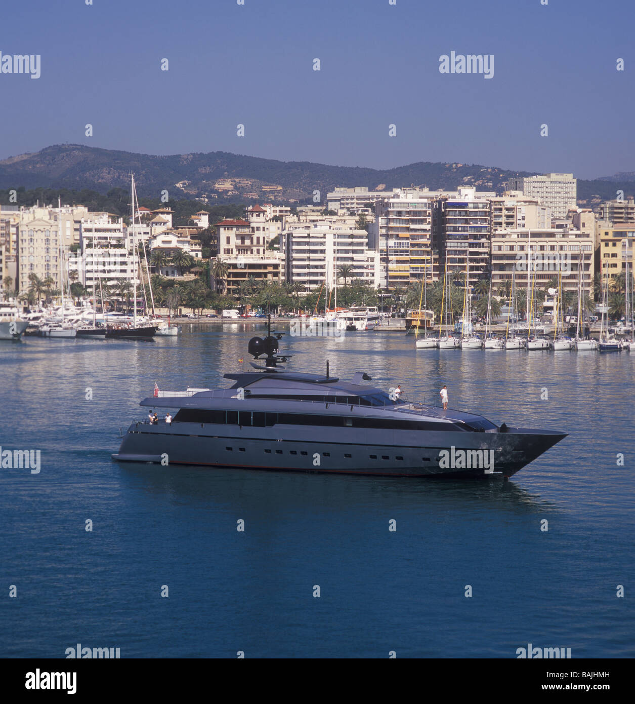 Sanlorenzo 40 Legierung (38,50 m) Luxus Superyacht unterwegs für Palma International Boat Show 2009 Stockfoto