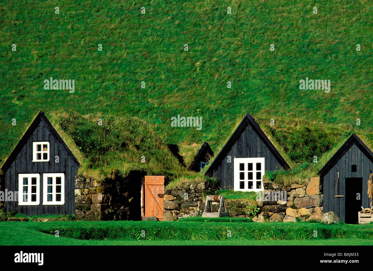 Island, Skógar alte traditionelle Bauernhöfe mit Grasdach Stockfoto