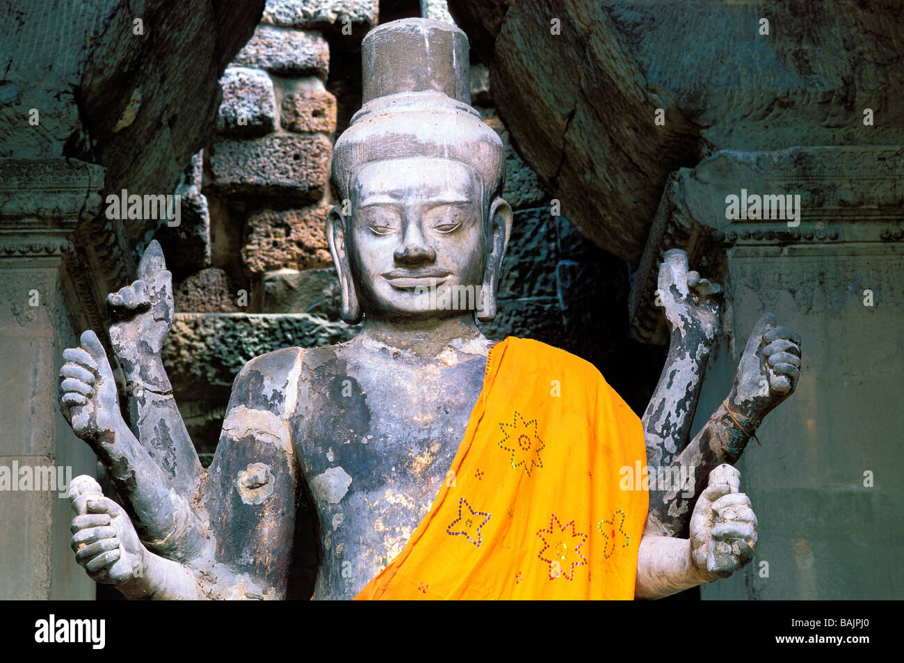 Kambodscha, Provinz Siem Reap, Angkor Website Weltkulturerbe der UNESCO, Angkor Wat Tempel, Gott Vishnu statue Stockfoto