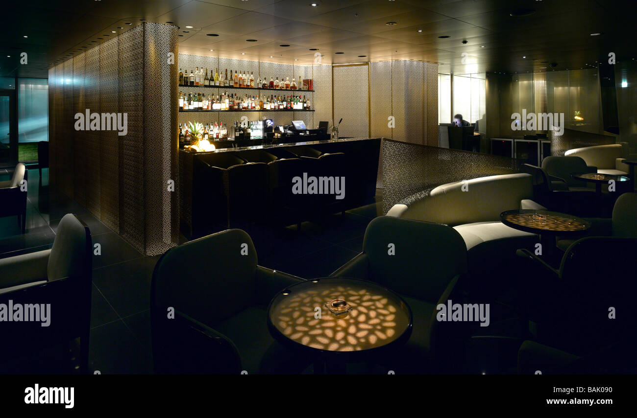 ARMANI GINZA TOWER, MASSIMILIANO FUKSAS, TOKYO, JAPAN Stockfoto