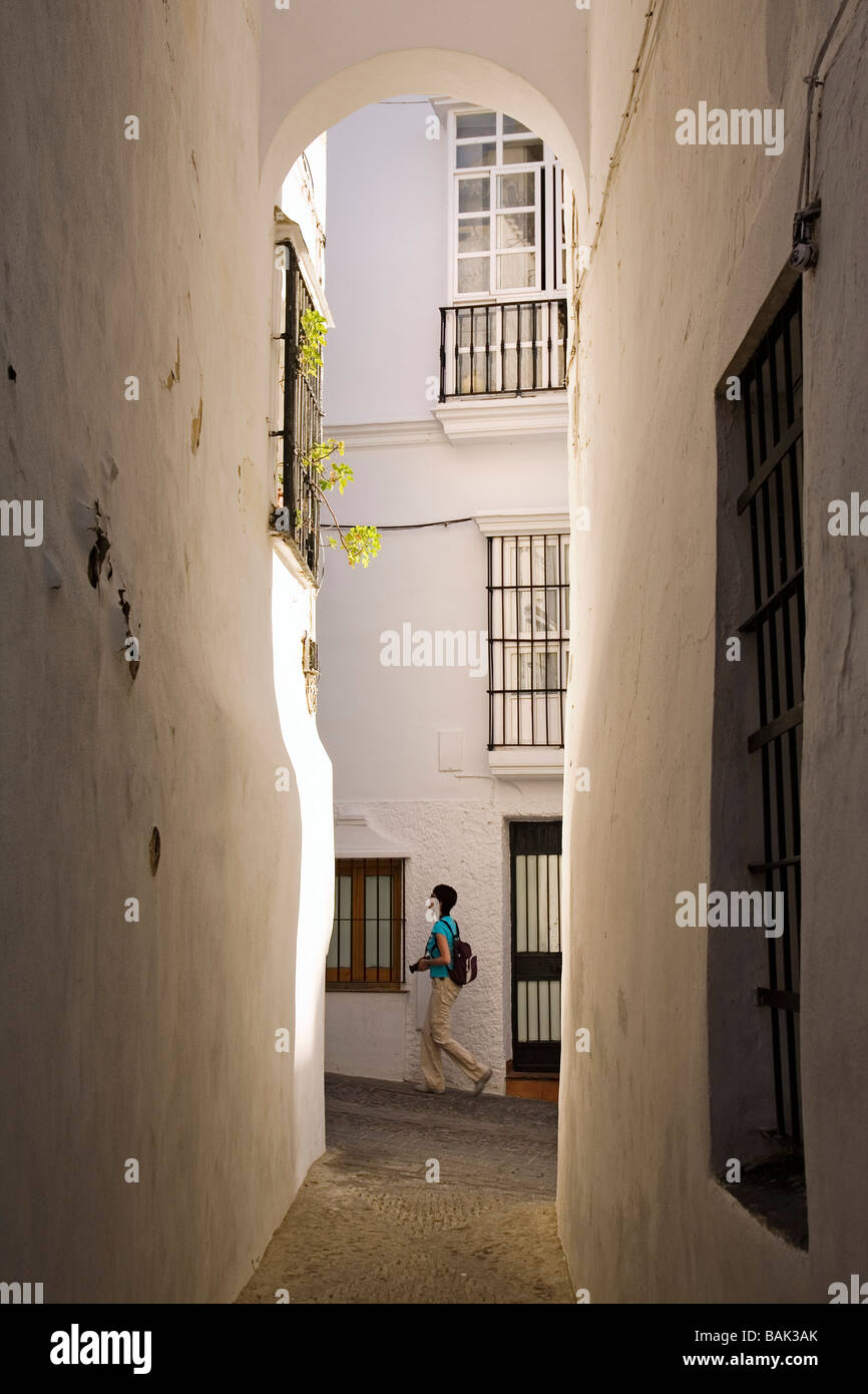Typische Street und Ecke im weißen Dorf von Arcos De La Frontera Sierra Cadiz Andalusien Spanien Stockfoto