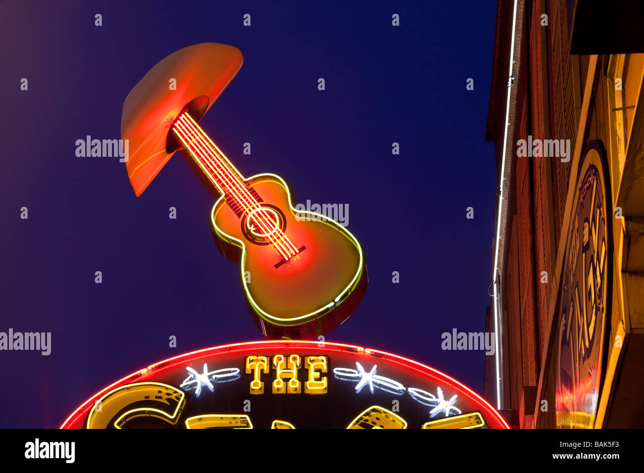 Leuchtreklame am Broadway Nashville Tennessee USA Stockfoto