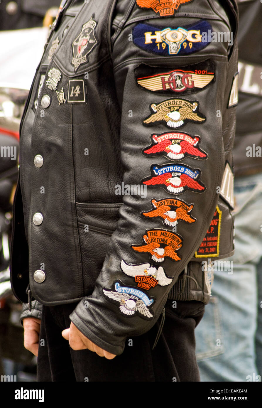 Nahaufnahme der polnischen Biker Jacke und Arm Patches bei Chicago  polnischen Parade Stockfotografie - Alamy