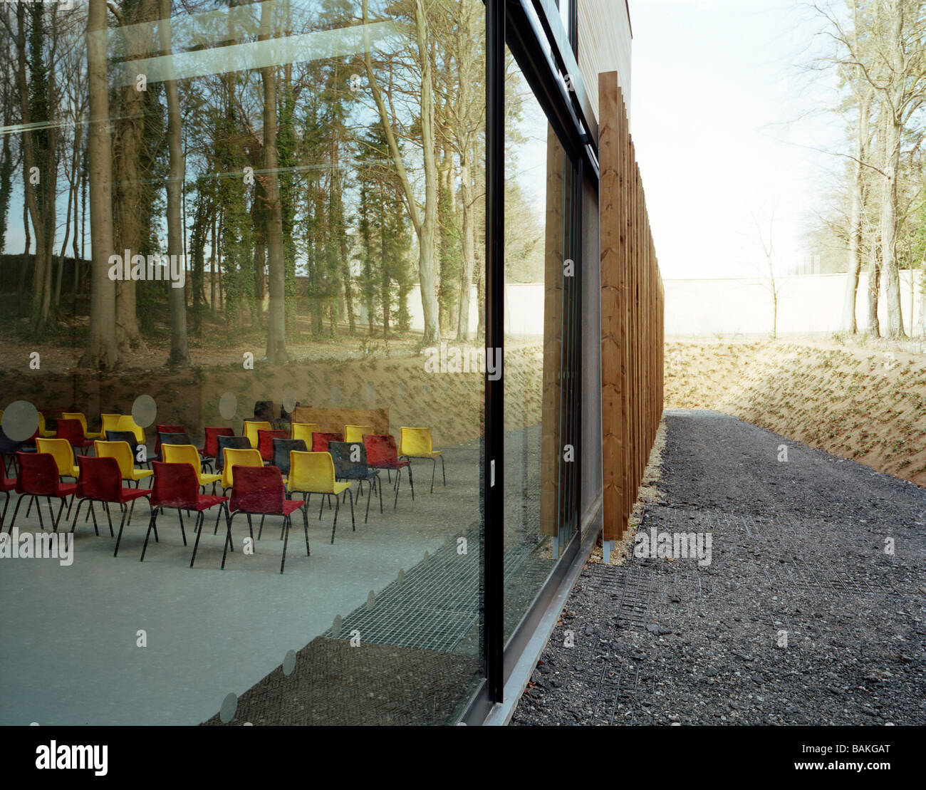 GEBÄUDE IN CASS SCULPTURE FOUNDATION, VEREINIGTES STUDIO DOWNIE, GOODWOOD, KÖNIGREICH Stockfoto