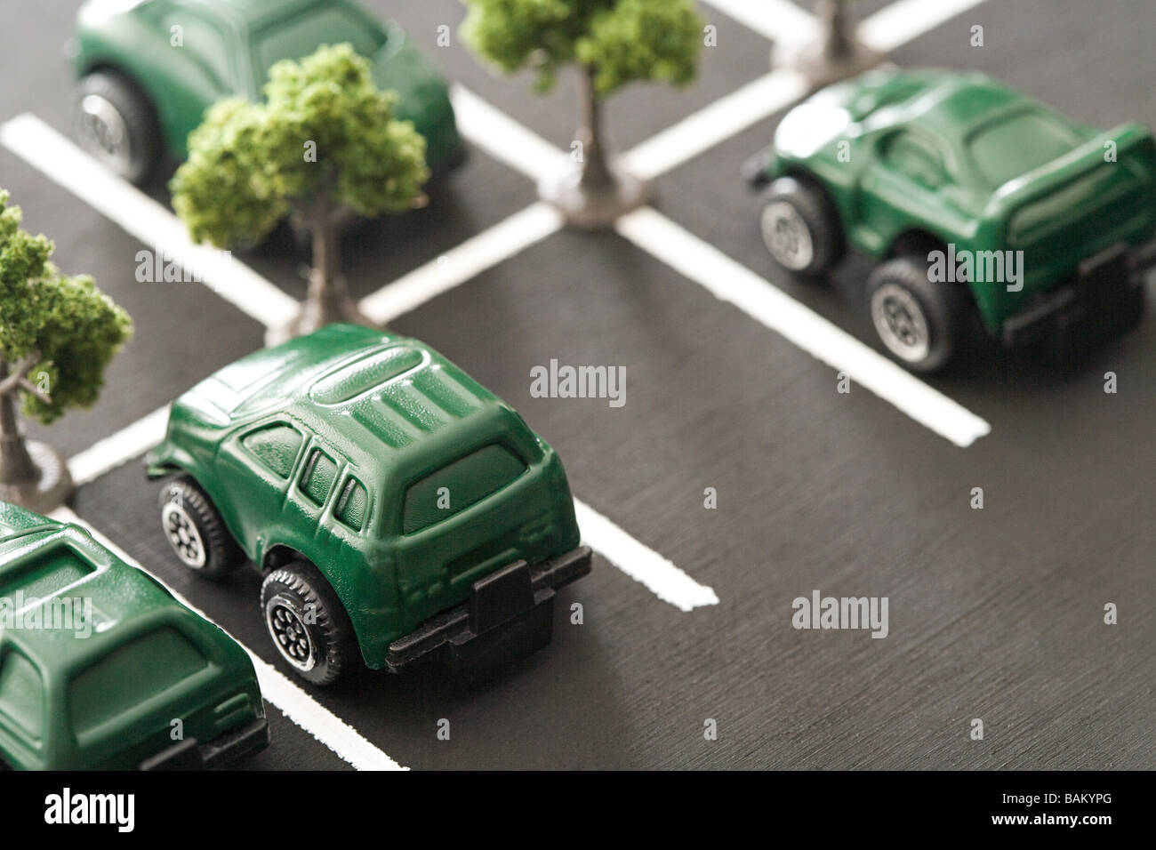 Öko-Autos auf Parkplatz Stockfoto